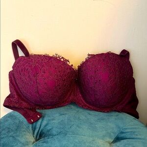 Victoria’s Secret Dream Angels Demi Bra 32DDD